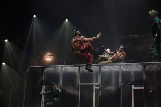 First Look At The Island Of Neverland Acrobatic And Theater Experience In Spain First Look At The Island Of Neverland Acrobatic And Theater Experience In Spain