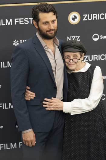 Filmpremiere Lieblingsmenschen Die au&szlig;ergew&ouml;hnliche Freundschaft von Agnes und Amir Zurich Film Festival 2026