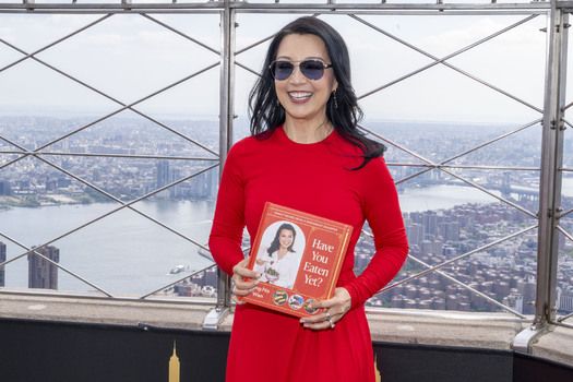 Ming Na Wen Visits The Empire State Building In New York Ming Na Wen Visits The Empire State Building In New York