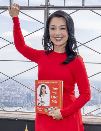 Ming Na Wen Visits The Empire State Building In New York Ming Na Wen Visits The Empire State Building In New York