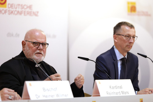 Pressegespräch bei der bei der Herbst Vollversammlung der Deutschen Bischofskonferenz in Fulda Pressegespräch bei der bei der Herbst Vollversammlung der Deutschen Bischofskonferenz in Fulda