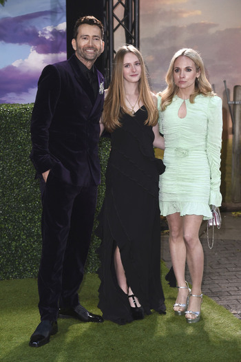 Season 2 Premiere Rivals in London Season 2 Premiere Rivals in London