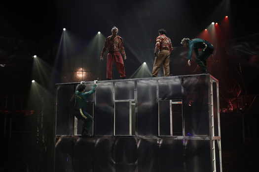 First Look At The Island Of Neverland Acrobatic And Theater Experience In Spain First Look At The Island Of Neverland Acrobatic And Theater Experience In Spain