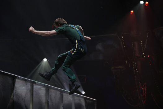 First Look At The Island Of Neverland Acrobatic And Theater Experience In Spain First Look At The Island Of Neverland Acrobatic And Theater Experience In Spain
