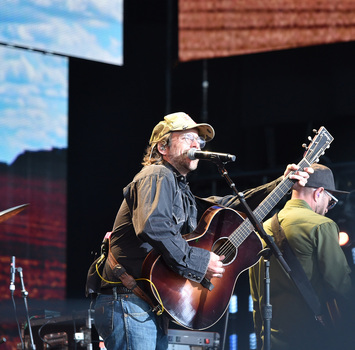 Farm Aid 2026 Brings LUKAS NELSON To The Virginia Beach Amphitheater In Virginia Beach Virginia On 26 September 2026. Farm Aid 2026 Brings LUKAS NELSON To The Virginia Beach Amphitheater In Virginia Beach Virginia On 26 September 2026.