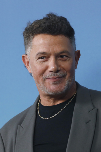 Alejandro Sanz Attends El Alma Al Aire Musical Premiere In Madrid