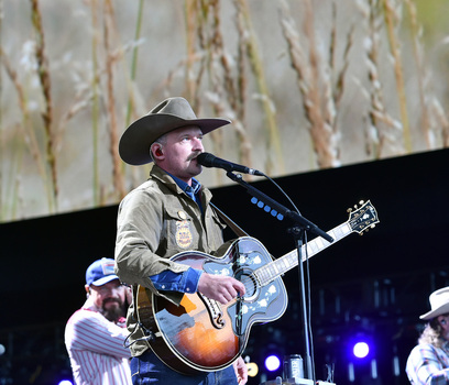 Farm Aid 2026 Brings Turnpike Troubadors Member EVAN FELKER To The Virginia Beach Amphitheater In Virginia Beach Virginia On 26 September 2026. Farm Aid 2026 Brings Turnpike Troubadors Member EVAN FELKER To The Virginia Beach Amphitheater In Virginia Beach Virginia On 26 September 2026.