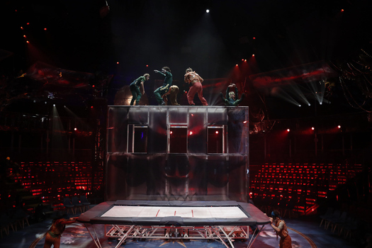 First Look At The Island Of Neverland Acrobatic And Theater Experience In Spain First Look At The Island Of Neverland Acrobatic And Theater Experience In Spain