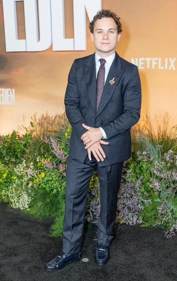 Netflix Premiere Of East Of Eden Netflix Premiere Of East Of Eden