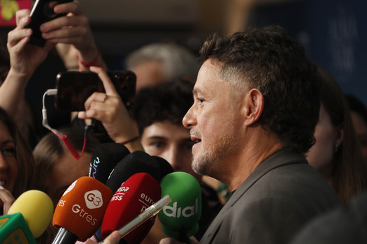 Alejandro Sanz Attends El Alma Al Aire Musical Premiere In Madrid Alejandro Sanz Attends El Alma Al Aire Musical Premiere In Madrid