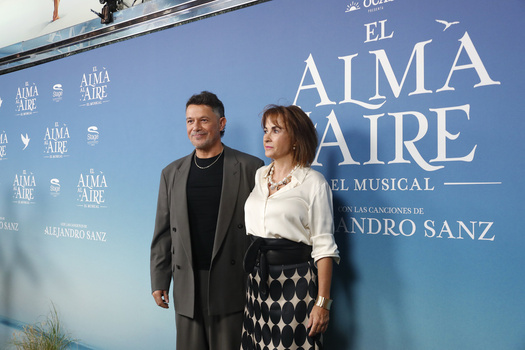 Alejandro Sanz Attends El Alma Al Aire Musical Premiere In Madrid Alejandro Sanz Attends El Alma Al Aire Musical Premiere In Madrid