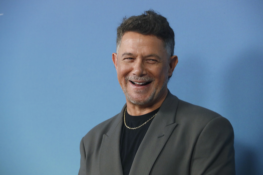 Alejandro Sanz Attends El Alma Al Aire Musical Premiere In Madrid Alejandro Sanz Attends El Alma Al Aire Musical Premiere In Madrid