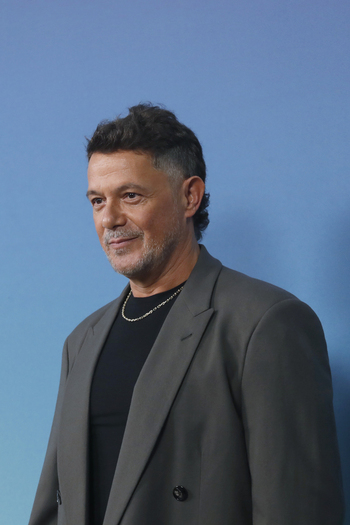 Alejandro Sanz Attends El Alma Al Aire Musical Premiere In Madrid