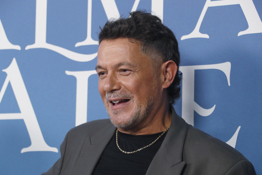 Alejandro Sanz Attends El Alma Al Aire Musical Premiere In Madrid Alejandro Sanz Attends El Alma Al Aire Musical Premiere In Madrid