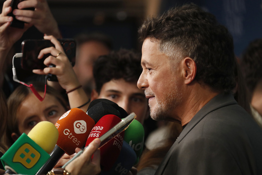 Alejandro Sanz Attends El Alma Al Aire Musical Premiere In Madrid Alejandro Sanz Attends El Alma Al Aire Musical Premiere In Madrid