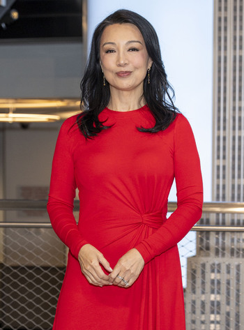 Ming Na Wen Visits The Empire State Building In New York Ming Na Wen Visits The Empire State Building In New York