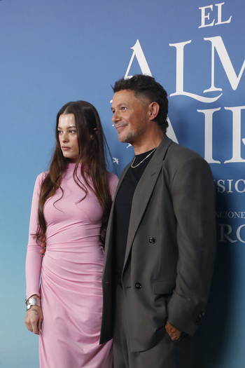 Alejandro Sanz Attends El Alma Al Aire Musical Premiere In Madrid Alejandro Sanz Attends El Alma Al Aire Musical Premiere In Madrid