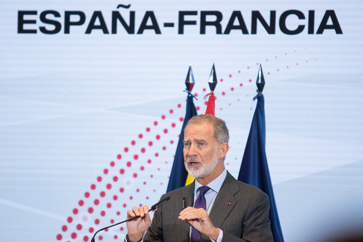 Felipe VI and Macron address the France ��Spain Trade and Investment Forum