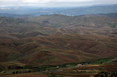 CIMINNA in Sicilia. Fotografie di Giulio Azzarello ©2014. CIMINNA in Sicilia. Fotografie di Giulio Azzarello ©2014.