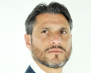 ROBERTO BONURA attore italiano. Fotografie di Giulio Azzarello &copy;2016.