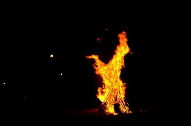 LA VAMPA DI SAN GIUSEPPE a Palermo. Fotografie di Giulio Azzarello ©2018. LA VAMPA DI SAN GIUSEPPE a Palermo. Fotografie di Giulio Azzarello ©2018.