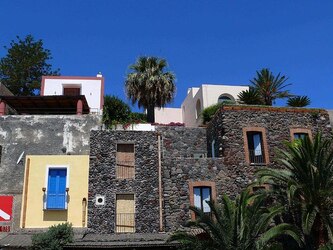 ISOLA DI SALINA arcipelago delle Eolie in Sicilia. Fotografie di Giulio Azzarello ©2014. ISOLA DI SALINA arcipelago delle Eolie in Sicilia. Fotografie di Giulio Azzarello ©2014.