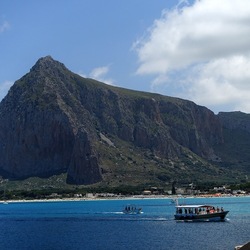 SAN VITO LO CAPO. Fotografie di Giulio Azzarello ©2023. SAN VITO LO CAPO. Fotografie di Giulio Azzarello ©2023.