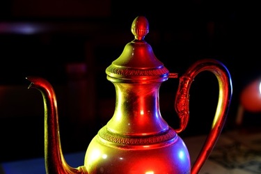 STILL LIFE ASSURDI. Fotografie di Giulio Azzarello &copy;2021.