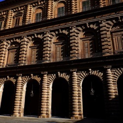 FIRENZE fotografie di Giulio Azzarello &copy;2022.