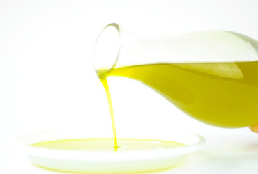 OLIO DI OLIVA di Sicilia. Fotografie di Giulio Azzarello &copy;2016.