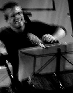 GIOVANNI SOLLIMA in concerto. Fotografie di Giulio Azzarello &copy;2014.