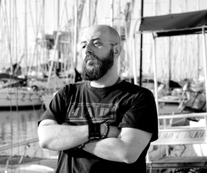 ALESSIO BOSCO artista musicista compositore. Fotografie di Giulio Azzarello &copy;2018.
