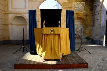 PULCINELLA Napoli. Fotografie di Giulio Azzarello ©2020. PULCINELLA Napoli. Fotografie di Giulio Azzarello ©2020.