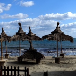 MONDELLO. Fotografe di Giulio Azzarello &copy;2023.