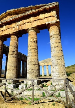 SEGESTA sito archeologico. Fotografie di Giulio Azzarello ©2018.