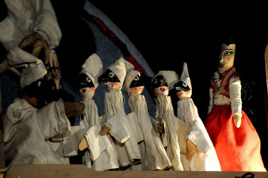 BRUNO LEONE e il suo Pulcinella spettacolo. Fotografie di Giulio Azzarello ©2014. BRUNO LEONE e il suo Pulcinella spettacolo. Fotografie di Giulio Azzarello ©2014.