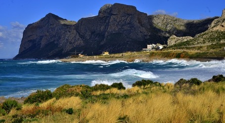 COSTA SICILIANA fotografie di Giulio Azzarello &copy;2020.