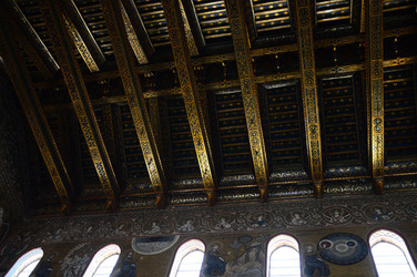 MONREALE in Sicilia con il suo Duomo e il Chiostro panoramiche e particolari. Fotografie di Giulio Azzarello &copy;2014.