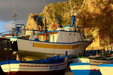BORGATA MARINARA di SFERRACAVALLO in Sicilia. Fotografie di Giulio Azzarello &copy;2106.