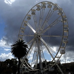 MONDELLO. Fotografe di Giulio Azzarello &copy;2023.