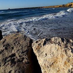 COSTA SICILIANA. Fotografie di Giulio Azzarello &copy;2022.