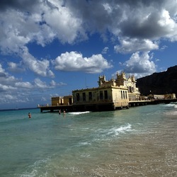 MONDELLO. Fotografe di Giulio Azzarello &copy;2023.