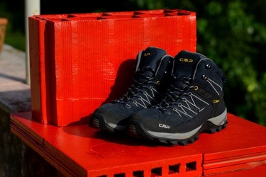 STILL LIFE fotografie di Giulio Azzarello &copy;2020.