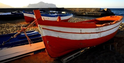 BARCHE da PESCA fotografie di Giulio Azzarello &copy;2019.
