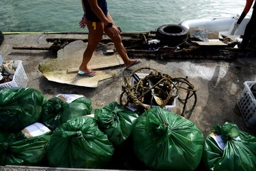 MONDELLO. Fotografe di Giulio Azzarello &copy;2023.