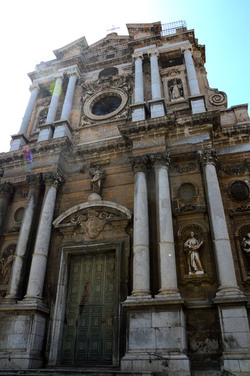PALERMO il suo centro storico le periferie i monumenti. Fotografie di Giulio Azzarello ©2014.