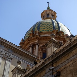 PALERMO. Fotografie di Giulio Azzarello &copy;2022.