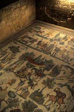 I MOSAICI della VILLA ROMANA DEL CASALE Piazza Armerina in Sicilia. Fotografie di Giulio Azzarello &copy;2014.