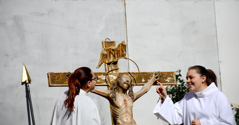 PROCESSIONI religiose per la Pasqua a Palermo. Fotografie di Giulio Azzarello ©2016. PROCESSIONI religiose per la Pasqua a Palermo. Fotografie di Giulio Azzarello ©2016.