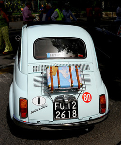 RADUNO di Auto e Moto classiche. Fotografie di Giulio Azzarello &copy;2016.